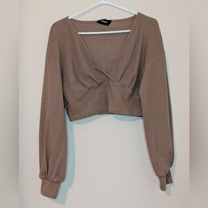 Cider Tan V-Neck Long Sleeve Crop Top, Size Xl